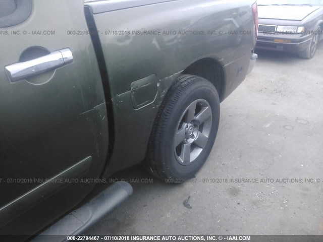 1N6AA07A85N501211 - 2005 NISSAN TITAN XE/SE/LE GREEN photo 6