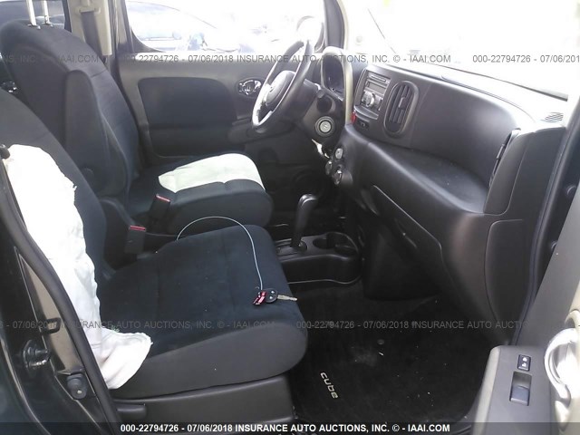 JN8AZ2KR7AT169440 - 2010 NISSAN CUBE S/SL/KROM BLACK photo 5