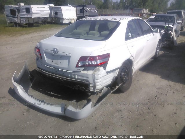 4T1BF3EK4BU628654 - 2011 TOYOTA CAMRY SE/LE/XLE თეთრი ფოტო 4