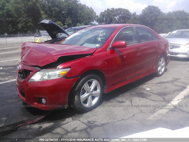 4T1BF3EK2AU521696 - 2010 TOYOTA CAMRY SE/LE/XLE 红色 照片 2