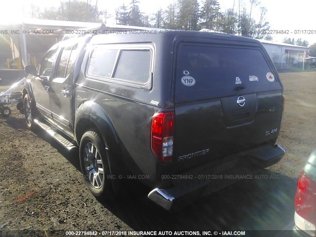 1N6AD0EVXCC457461 - 2012 NISSAN FRONTIER S/SV/SL/PRO-4X GRAY photo 3