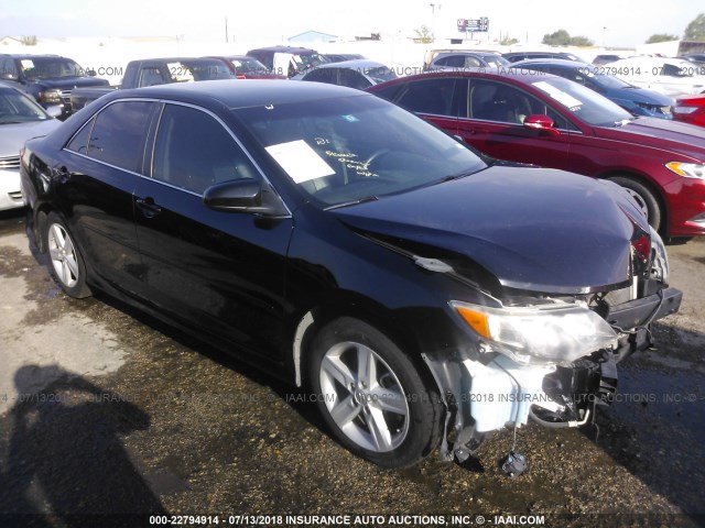 4T1BF1FK3EU741034 - 2014 TOYOTA CAMRY L/SE/LE/XLE 黑色 照片 1