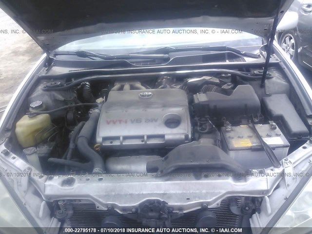 JTDBF32K050166792 - 2005 TOYOTA CAMRY LE/XLE/SE Gümüş foto 10