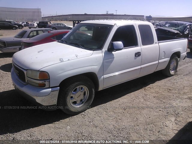 2GTEC19V6Y1262722 - 2000 GMC NEW SIERRA C1500 WHITE photo 2