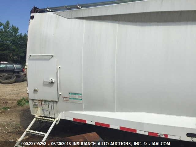 11VOX321334851 - 2003 MCNEILUS 3213 REFUSE CONTAINER  Unknown photo 5