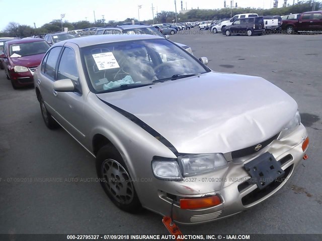 JN1CA21D6TT150532 - 1996 NISSAN MAXIMA GLE/GXE/SE GOLD photo 1