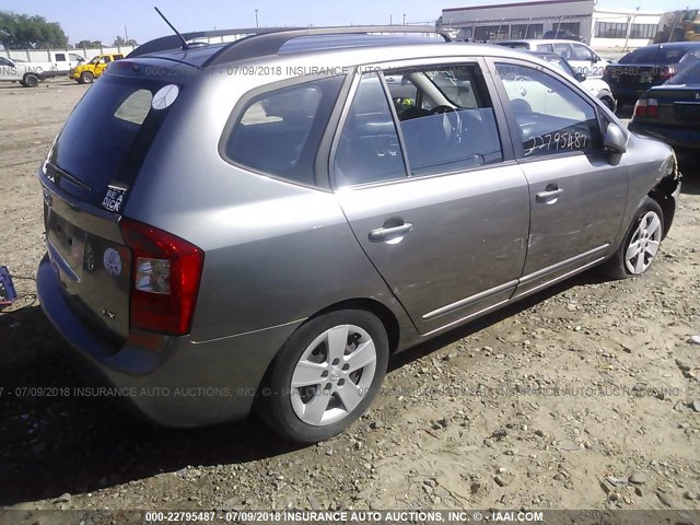 KNAFG528797248415 - 2009 KIA RONDO LX/EX GRAY photo 4