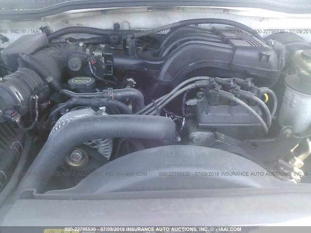 1FMZU73K64ZA44261 - 2004 FORD EXPLORER XLT/XLT SPORT/NBX 白色 照片 10