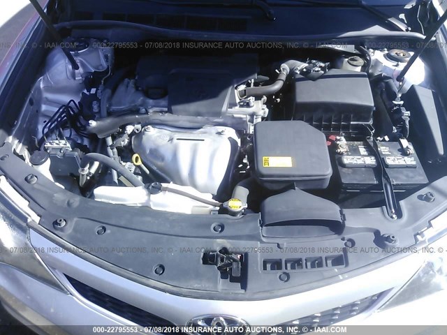 4T1BF1FK1EU311972 - 2014 TOYOTA CAMRY L/SE/LE/XLE 银色 照片 10