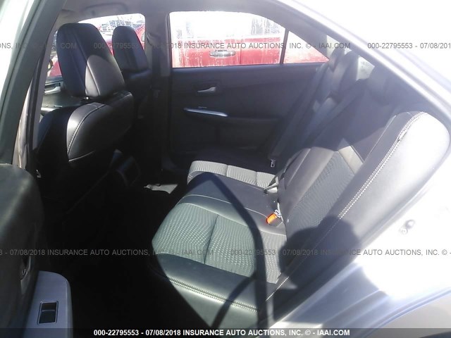 4T1BF1FK1EU311972 - 2014 TOYOTA CAMRY L/SE/LE/XLE 银色 照片 8