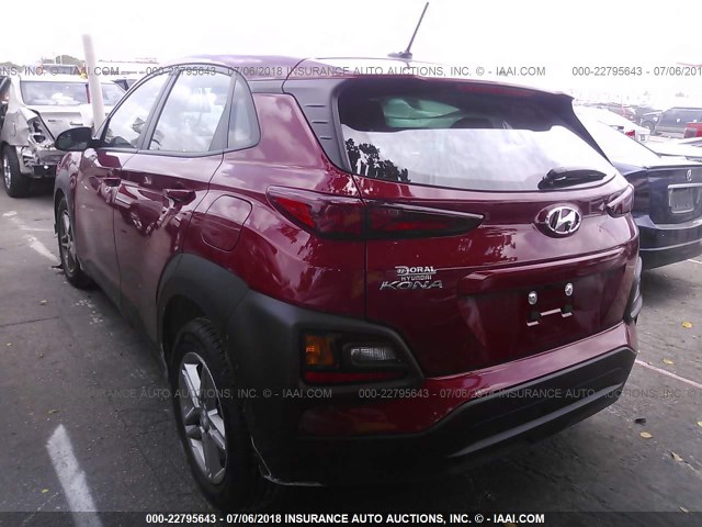 KM8K12AA0JU078650 - 2018 HYUNDAI KONA SE RED photo 3