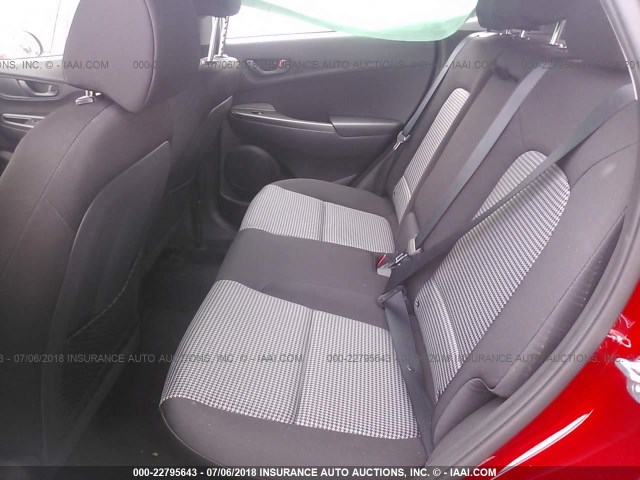 KM8K12AA0JU078650 - 2018 HYUNDAI KONA SE RED photo 8