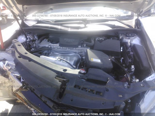 4T1BF1FK3GU579926 - 2016 TOYOTA CAMRY LE/XLE/SE/XSE SILVER photo 10