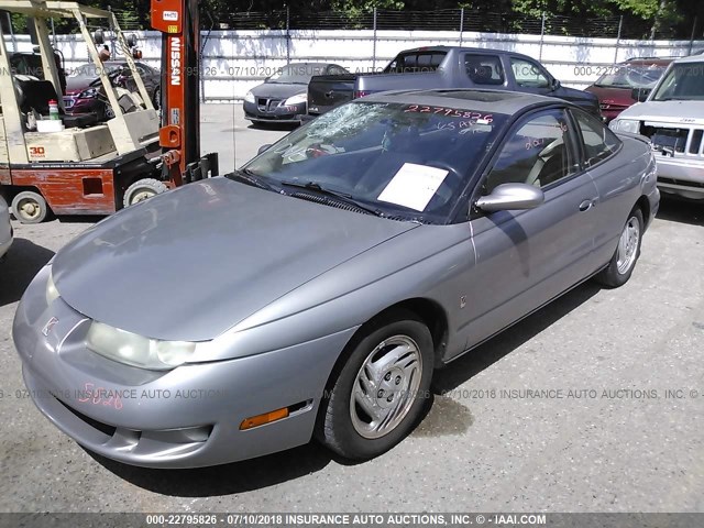 1G8ZH1272WZ239144 - 1998 SATURN SC2 SILVER photo 2