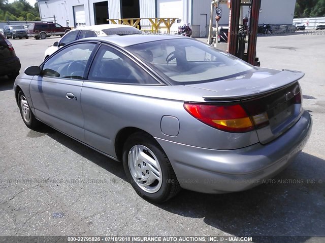 1G8ZH1272WZ239144 - 1998 SATURN SC2 SILVER photo 3