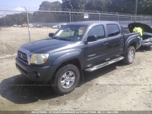 3TMJU62N59M075193 - 2009 TOYOTA TACOMA DOUBLE CAB PRERUNNER GRAY photo 2