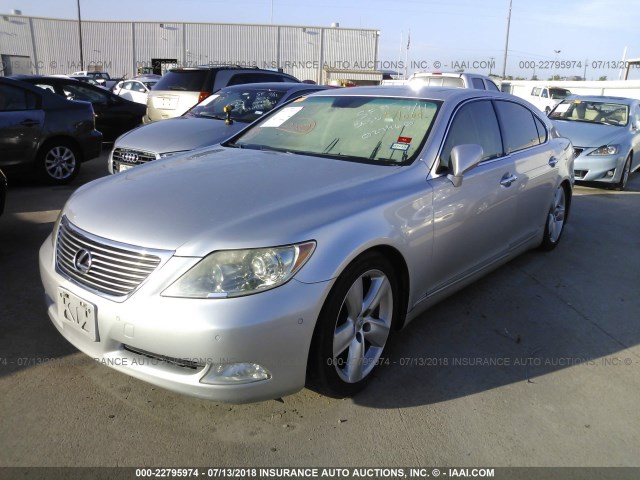 JTHGL46F585027460 - 2008 LEXUS LS 460L SILVER photo 2