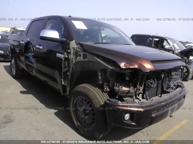 5TFAW5F11HX616762 - 2017 TOYOTA TUNDRA CREWMAX 1794/PLATINUM 棕色 照片 1