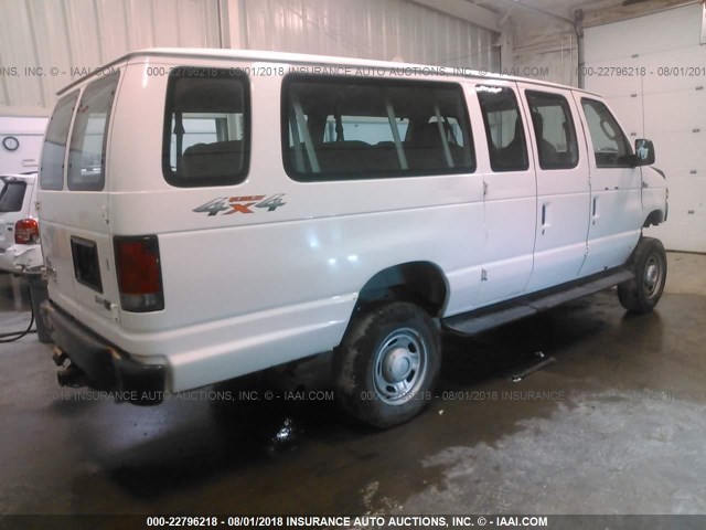 1FBSS3BL9CDA53275 - 2012 FORD ECONOLINE WHITE photo 4