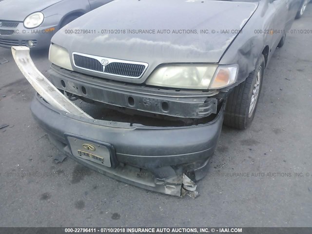 JNKCP11A5YT306786 - 2000 INFINITI G20 GRAY photo 6