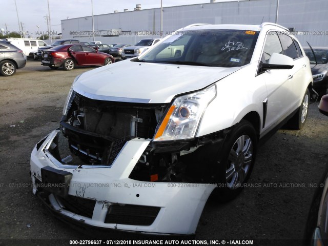 3GYFNCE37DS593056 - 2013 CADILLAC SRX LUXURY COLLECTION WHITE photo 2