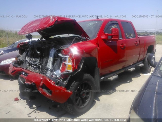 1GC1KYE89EF136577 - 2014 CHEVROLET SILVERADO K2500 HEAVY DUTY LTZ RED photo 2