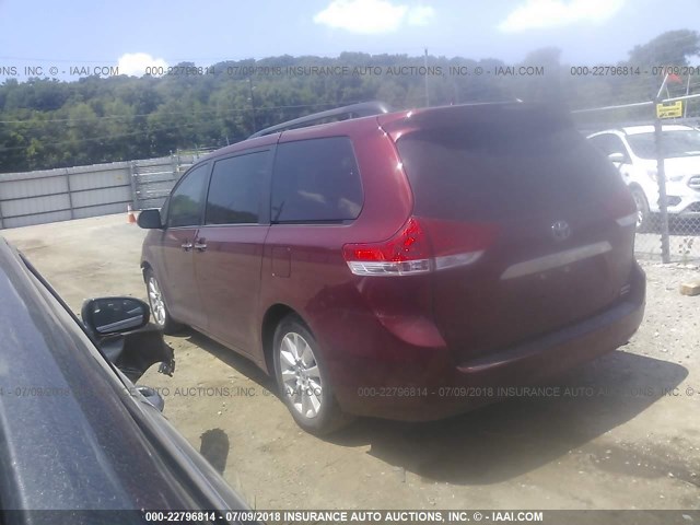 5TDYK3DC1BS145552 - 2011 TOYOTA SIENNA XLE/LIMITED MAROON photo 3