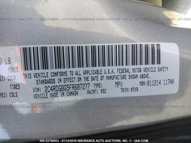 2C4RDGBG5FR687277 - 2015 DODGE GRAND CARAVAN SE SILVER photo 9