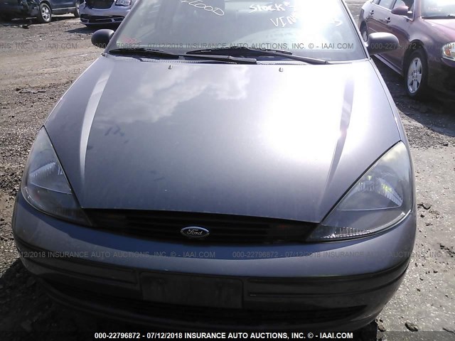 1FAFP34344W183763 - 2004 FORD FOCUS SE COMFORT/SE SPORT GRAY photo 6