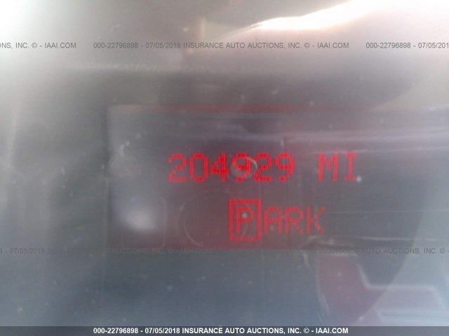 2G2WP552261199034 - 2006 PONTIAC GRAND PRIX SILVER photo 7