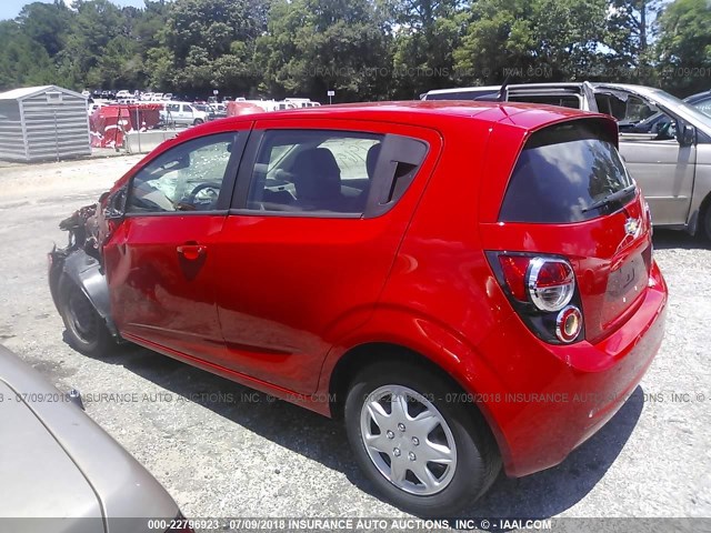 1G1JA6SH2D4196165 - 2013 CHEVROLET SONIC LS 红色 照片 3