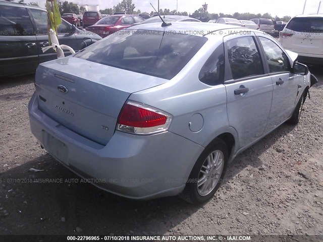 1FAHP35N38W182473 - 2008 FORD FOCUS SE/SEL/SES BLUE photo 4