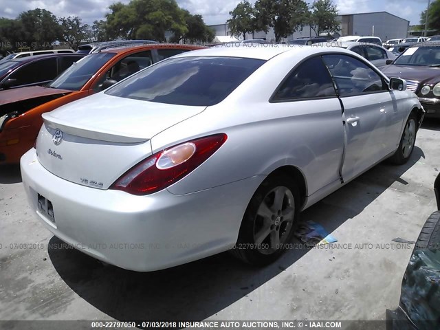 4T1CA38P14U022886 - 2004 TOYOTA CAMRY SOLARA SE/SLE WHITE photo 4