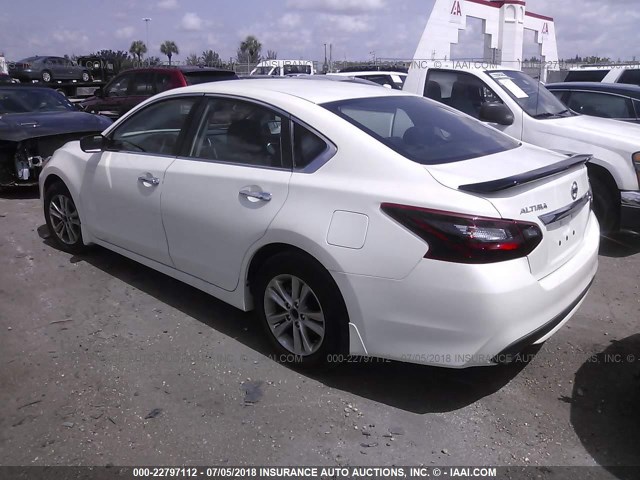 1N4AL3AP1HC214942 - 2017 NISSAN ALTIMA 2.5/S/SV/SL/SR WHITE photo 3