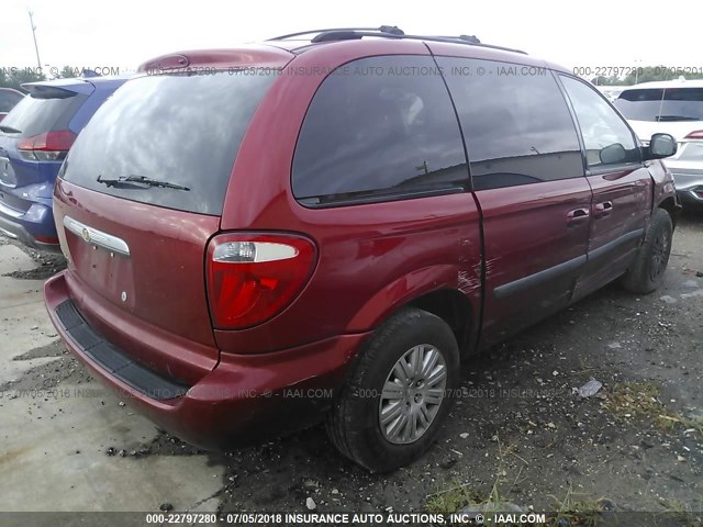 1A4GJ45R87B206606 - 2007 CHRYSLER TOWN & COUNTRY LX RED photo 4