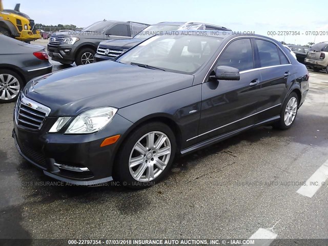 WDDHF2EB8CA561316 - 2012 MERCEDES-BENZ E 350 BLUETEC GRAY photo 2