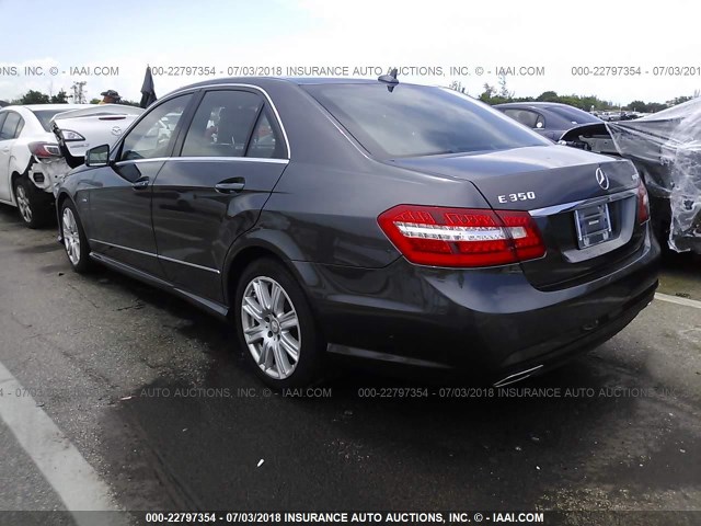 WDDHF2EB8CA561316 - 2012 MERCEDES-BENZ E 350 BLUETEC GRAY photo 3