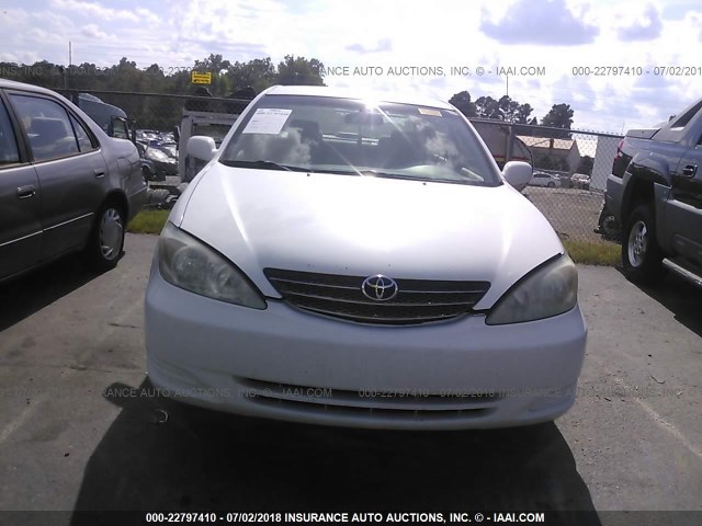 4T1BE32K93U151504 - 2003 TOYOTA CAMRY LE/XLE/SE თეთრი ფოტო 6