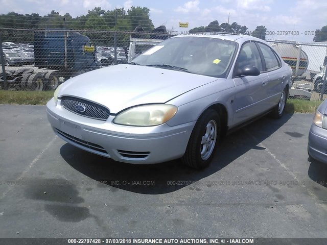 1FAFP55S34G158946 - 2004 FORD TAURUS SES SILVER photo 2