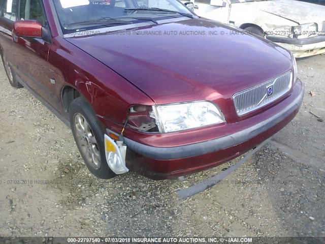 YV1VS2551YF554621 - 2000 VOLVO S40 Қызыл фото 6