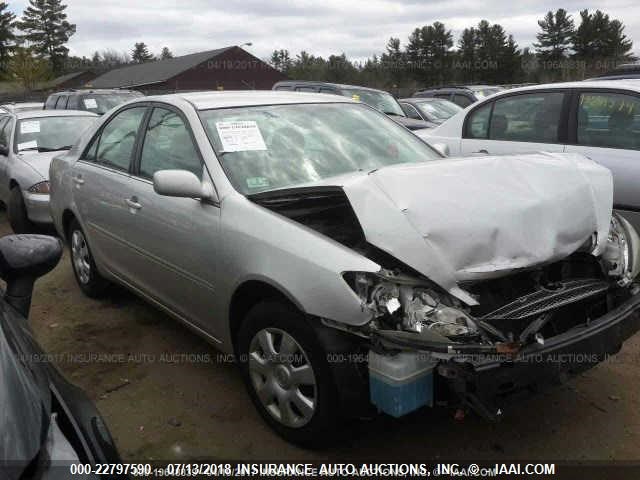 4T1BE32K03U671025 - 2003 TOYOTA CAMRY LE/XLE/SE ნაცრისფერი ფოტო 1