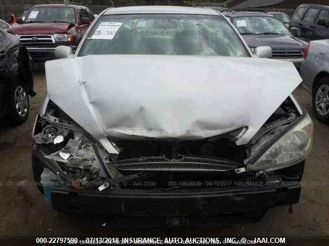 4T1BE32K03U671025 - 2003 TOYOTA CAMRY LE/XLE/SE ნაცრისფერი ფოტო 6