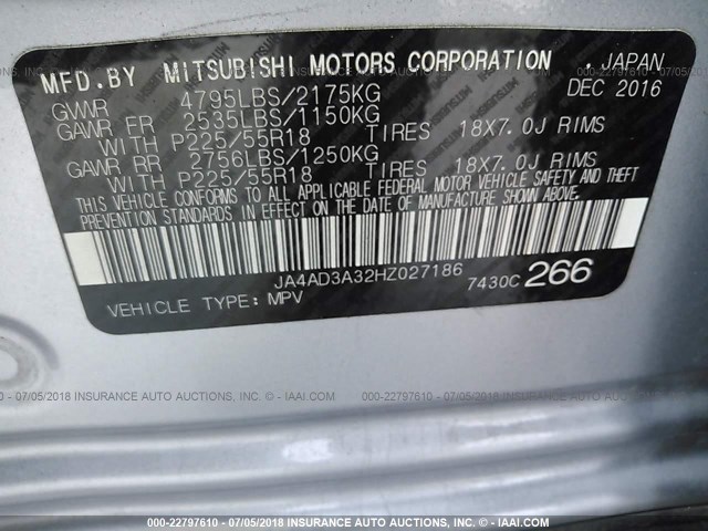 JA4AD3A32HZ027186 - 2017 MITSUBISHI OUTLANDER SE/SEL SILVER photo 9