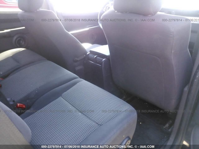 1J8HG48K28C111938 - 2008 JEEP COMMANDER SPORT შავი ფოტო 8