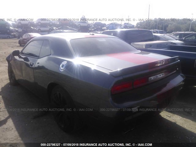 2C3CDYCJ2EH209901 - 2014 DODGE CHALLENGER SRT-8 GRAY photo 3