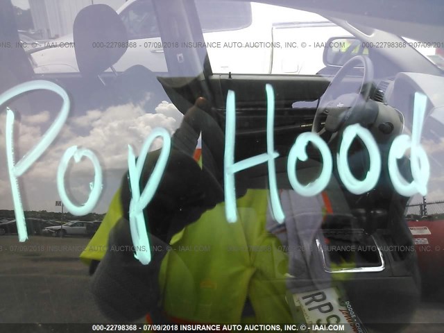 1J4GS48K95C585103 - 2005 JEEP GRAND CHEROKEE LAREDO/COLUMBIA/FREEDOM 白色 照片 10