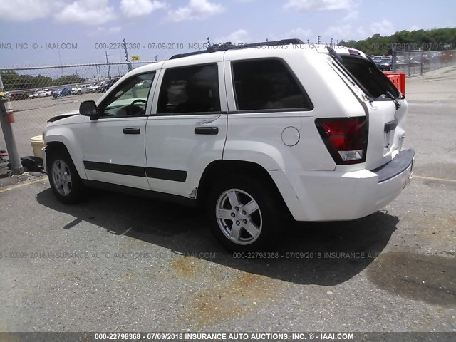1J4GS48K95C585103 - 2005 JEEP GRAND CHEROKEE LAREDO/COLUMBIA/FREEDOM 白色 照片 3