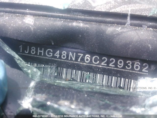 1J8HG48N76C229362 - 2006 JEEP COMMANDER RED photo 9