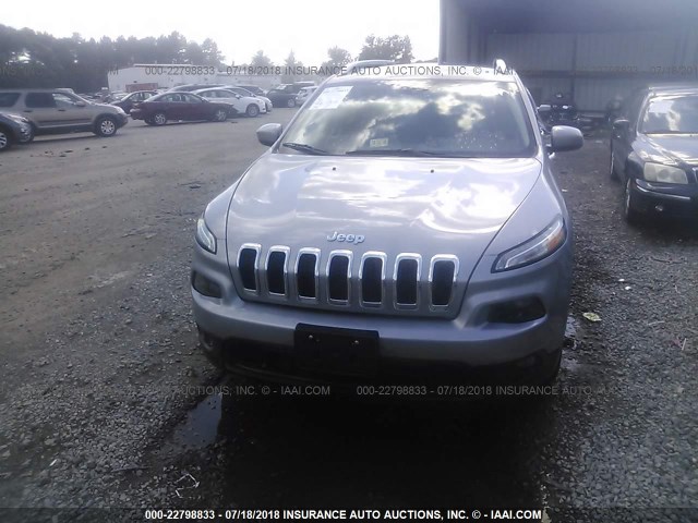 1C4PJLCB4GW307009 - 2016 JEEP CHEROKEE LATITUDE GRAY photo 6