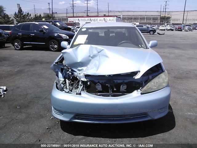 4T1BE32K25U523039 - 2005 TOYOTA CAMRY LE/XLE/SE BLUE photo 6